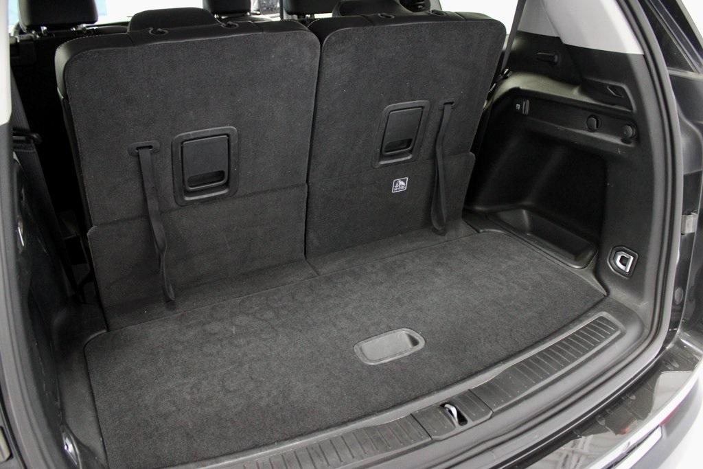 used 2022 Jeep Grand Cherokee L car, priced at $29,727