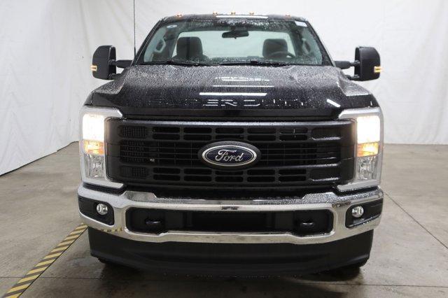 new 2025 Ford F-250 car, priced at $62,975