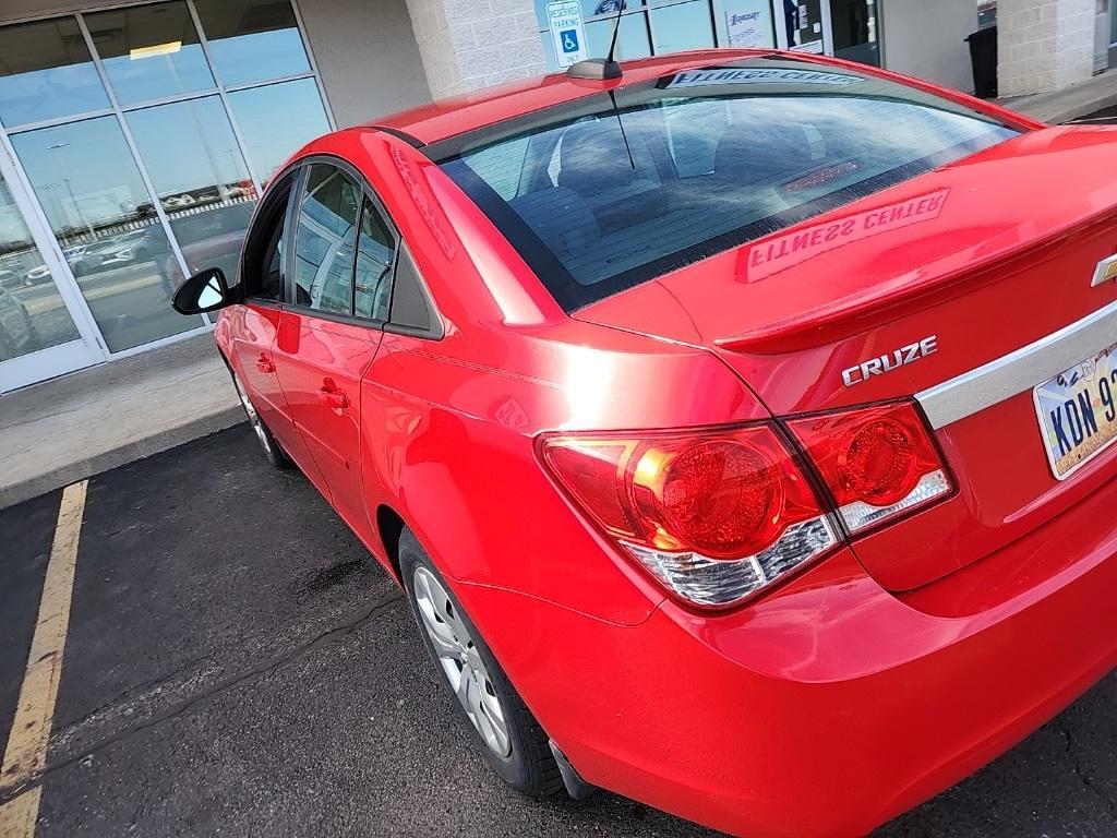 used 2015 Chevrolet Cruze car, priced at $8,769