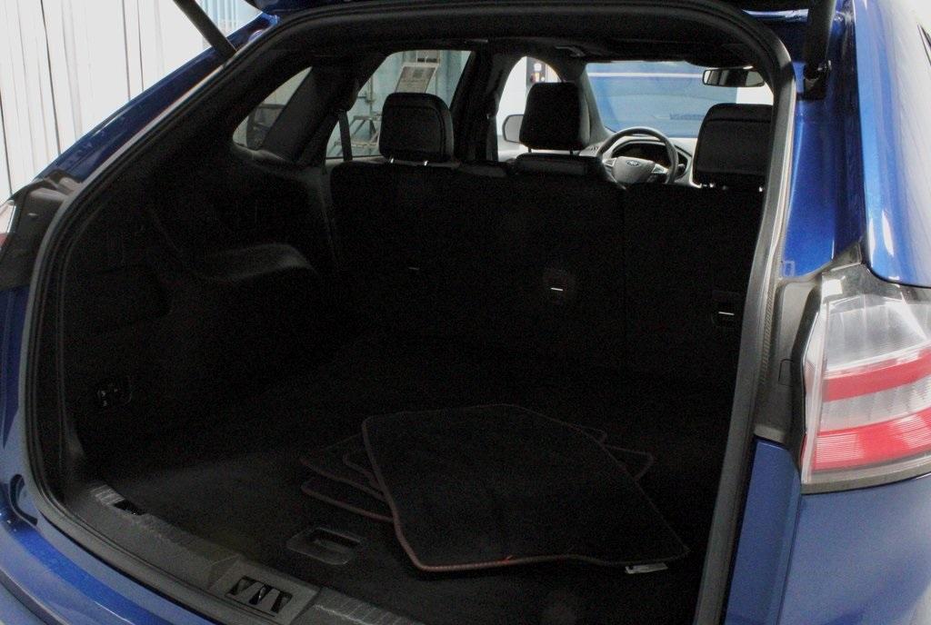 used 2024 Ford Edge car, priced at $32,831