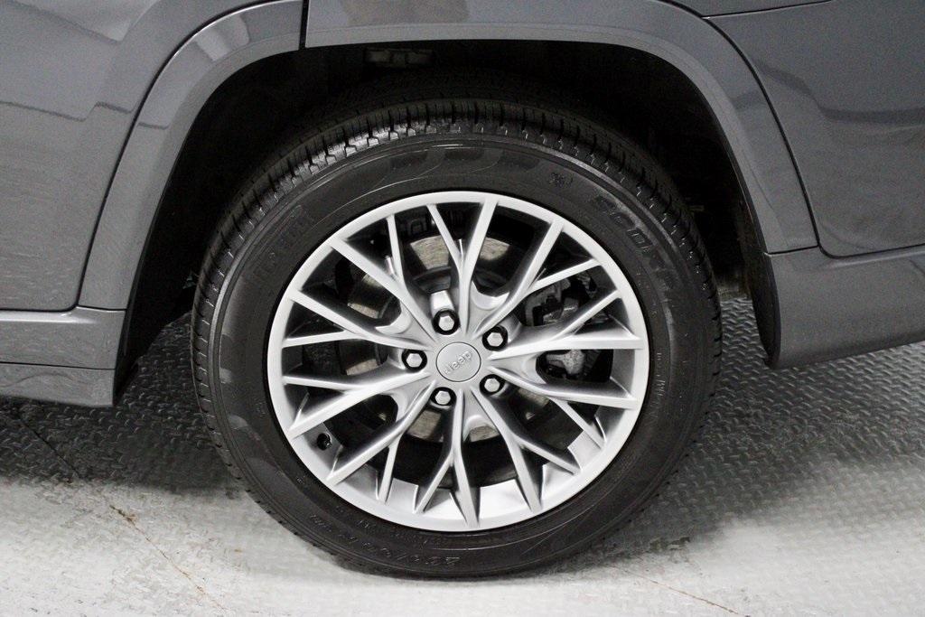used 2024 Jeep Grand Cherokee L car, priced at $53,832