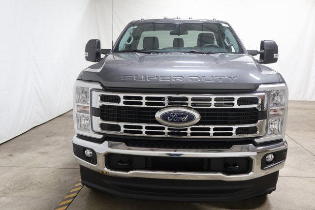 new 2025 Ford F-350 car, priced at $58,690