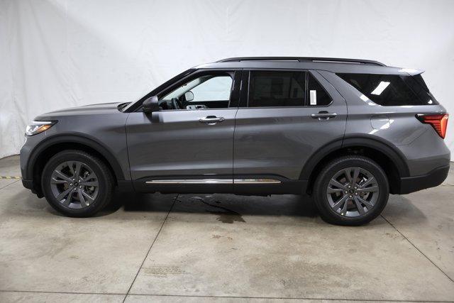 new 2025 Ford Explorer car, priced at $49,005