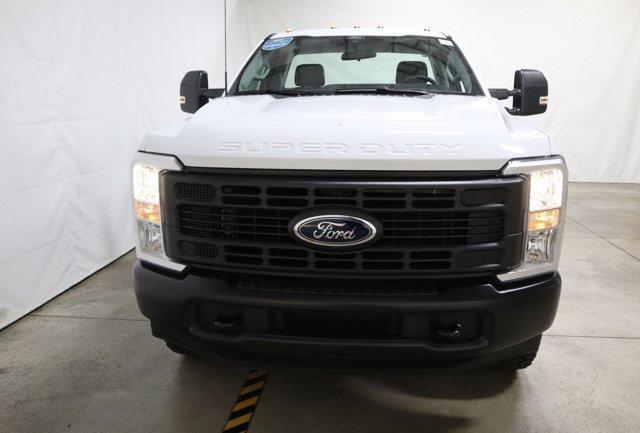 new 2024 Ford F-350 car, priced at $62,129