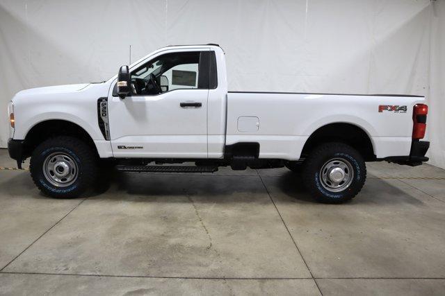 new 2024 Ford F-350 car, priced at $62,129