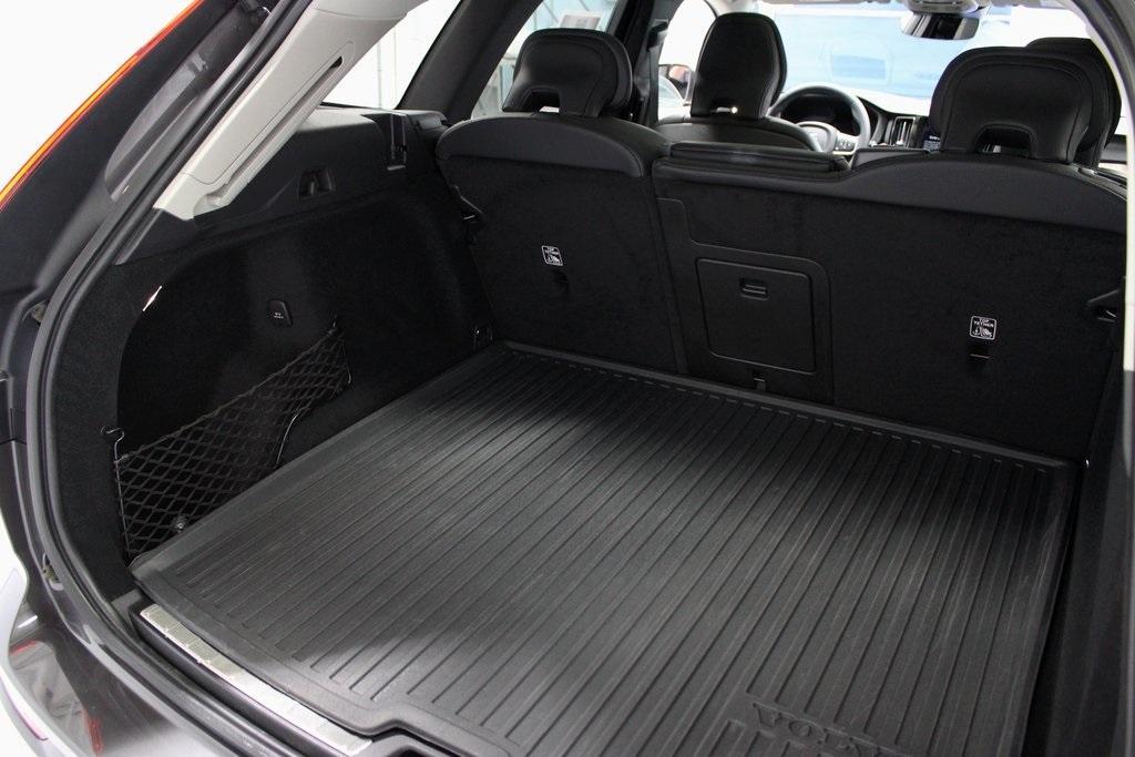 used 2022 Volvo XC60 car, priced at $24,231