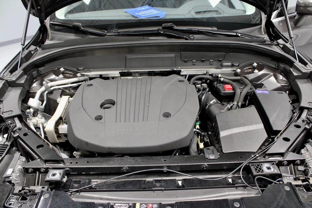 used 2022 Volvo XC60 car, priced at $24,231