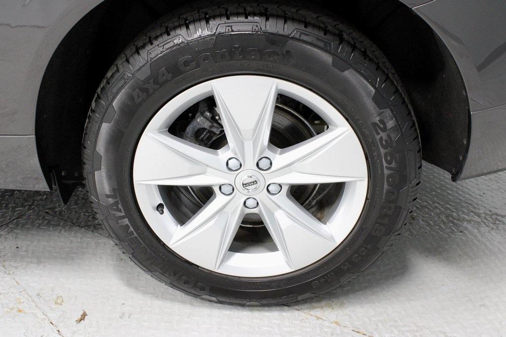 used 2022 Volvo XC60 car, priced at $24,231