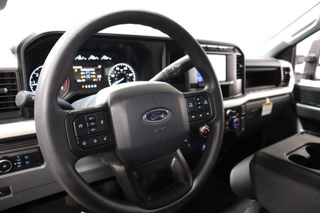 new 2024 Ford F-250 car, priced at $60,348