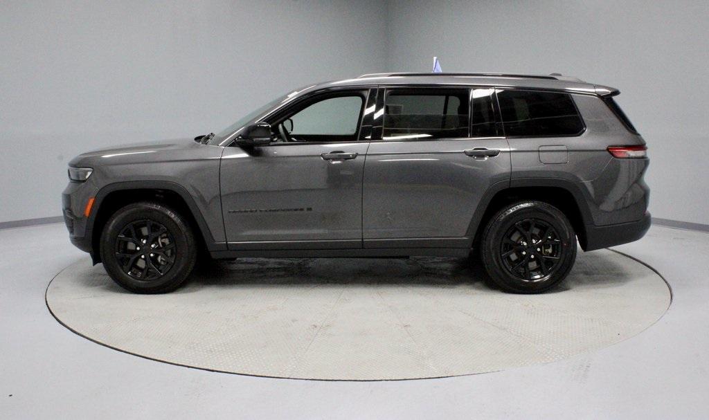 used 2024 Jeep Grand Cherokee L car, priced at $33,884