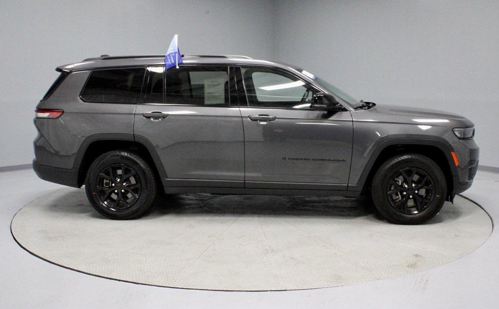 used 2024 Jeep Grand Cherokee L car, priced at $33,884