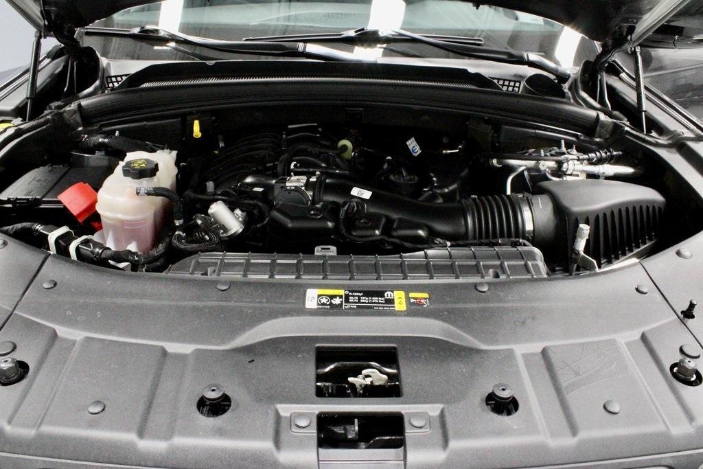 used 2024 Jeep Grand Cherokee L car, priced at $33,884