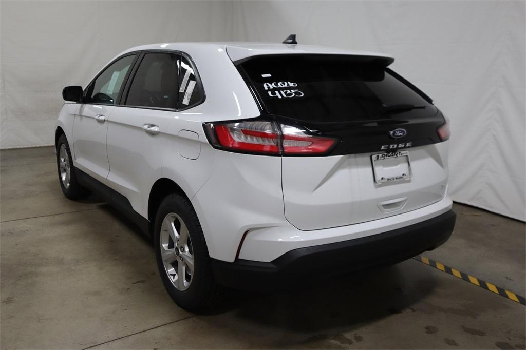 new 2024 Ford Edge car, priced at $38,460