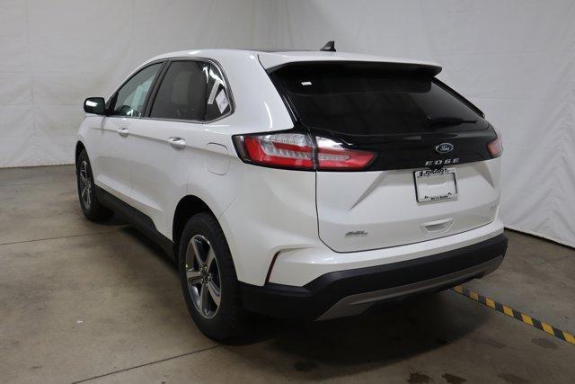 new 2024 Ford Edge car, priced at $40,512