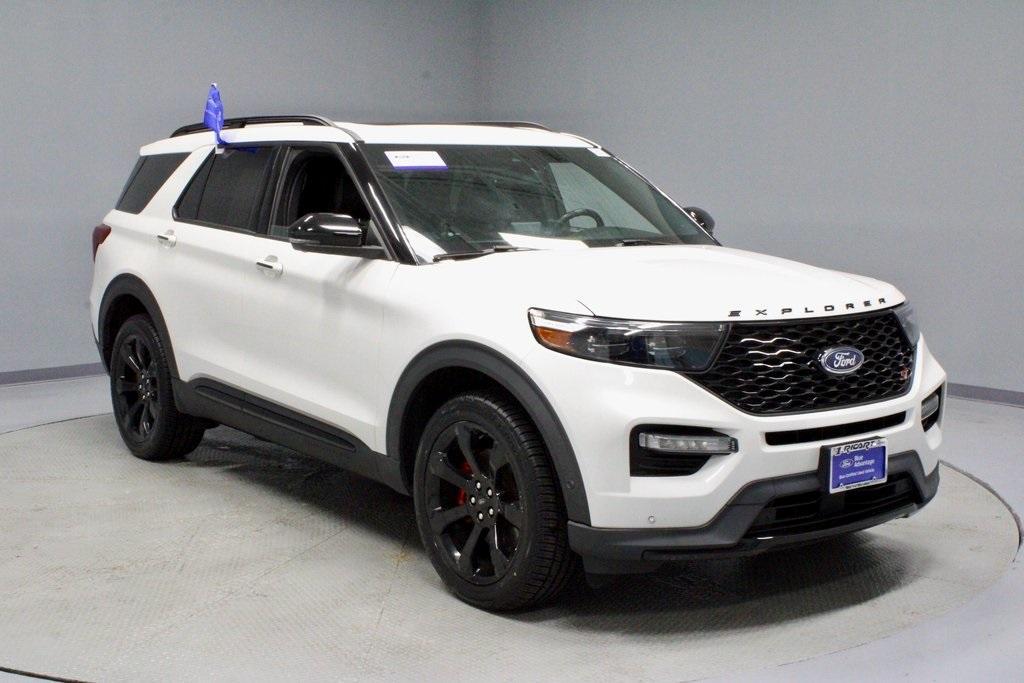 used 2022 Ford Explorer car, priced at $39,708
