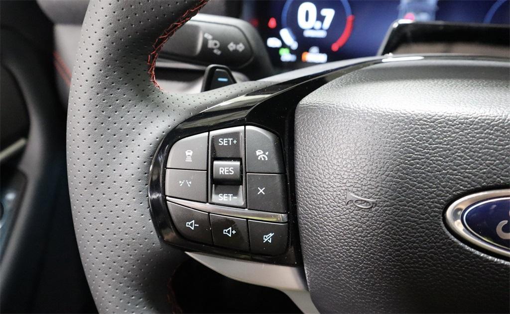 new 2025 Ford Explorer car, priced at $61,845