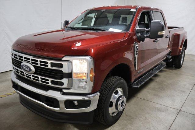 new 2025 Ford F-350 car, priced at $78,640