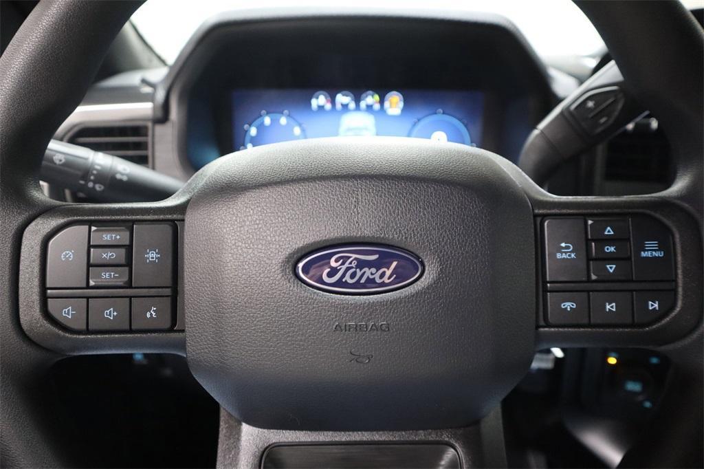 new 2025 Ford F-150 car, priced at $52,195