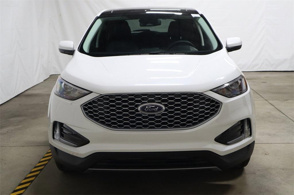 new 2024 Ford Edge car, priced at $42,945