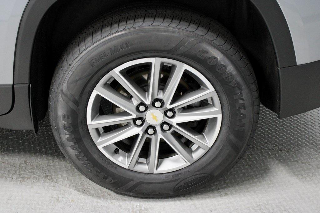 used 2023 Chevrolet Traverse car, priced at $30,519