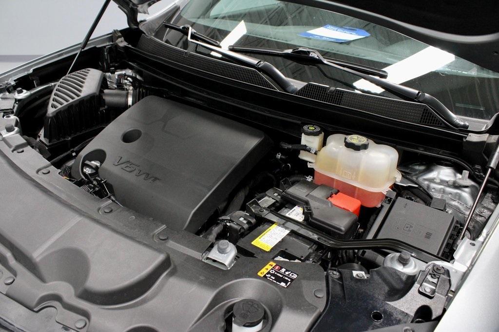used 2023 Chevrolet Traverse car, priced at $30,519