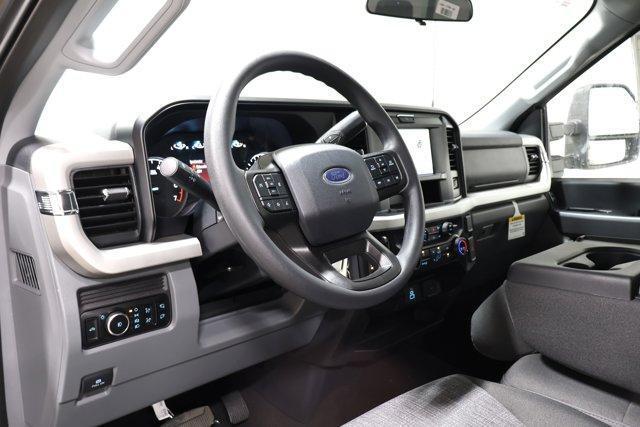 new 2025 Ford F-350 car, priced at $63,140