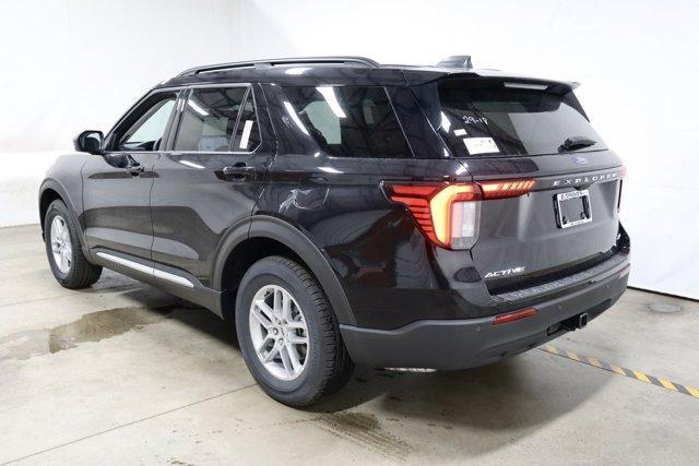 new 2025 Ford Explorer car, priced at $41,095