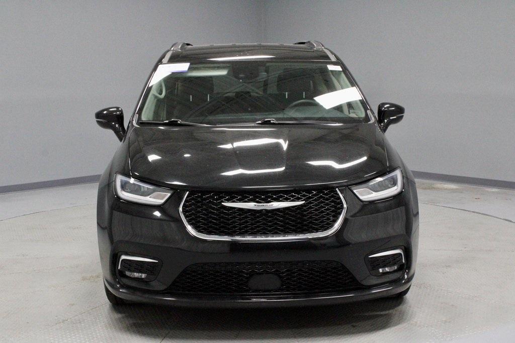 used 2022 Chrysler Pacifica car, priced at $21,957