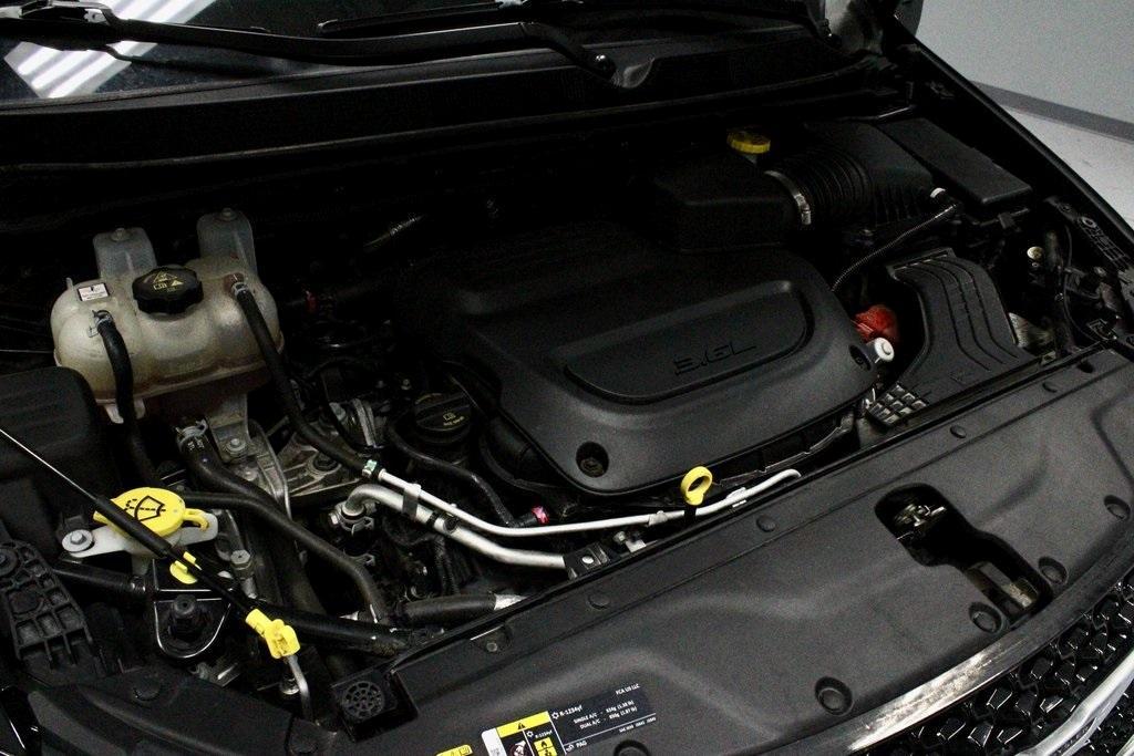 used 2022 Chrysler Pacifica car, priced at $21,957