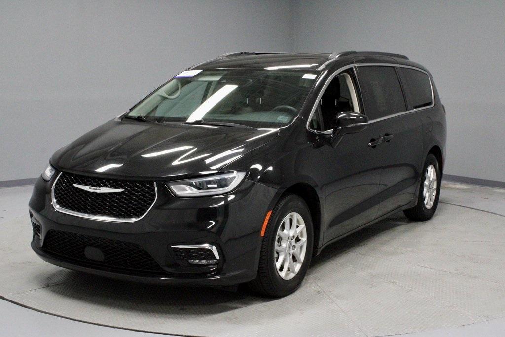 used 2022 Chrysler Pacifica car, priced at $21,957