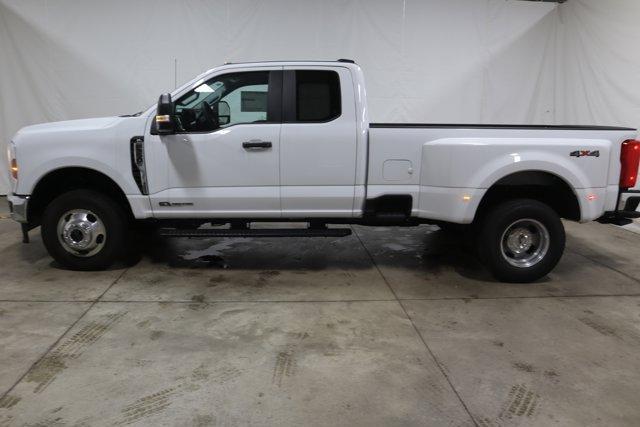 new 2024 Ford F-350 car, priced at $66,798