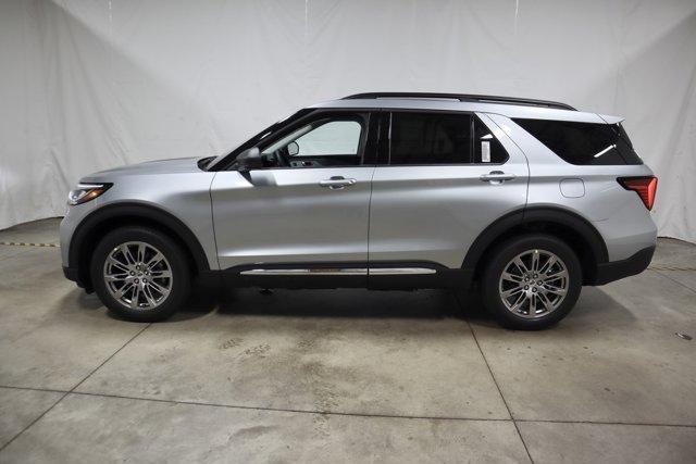 new 2025 Ford Explorer car, priced at $46,605