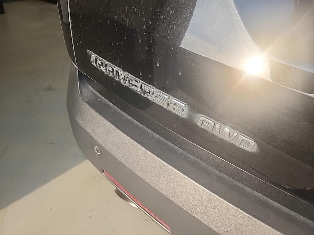 used 2019 Chevrolet Traverse car, priced at $22,927