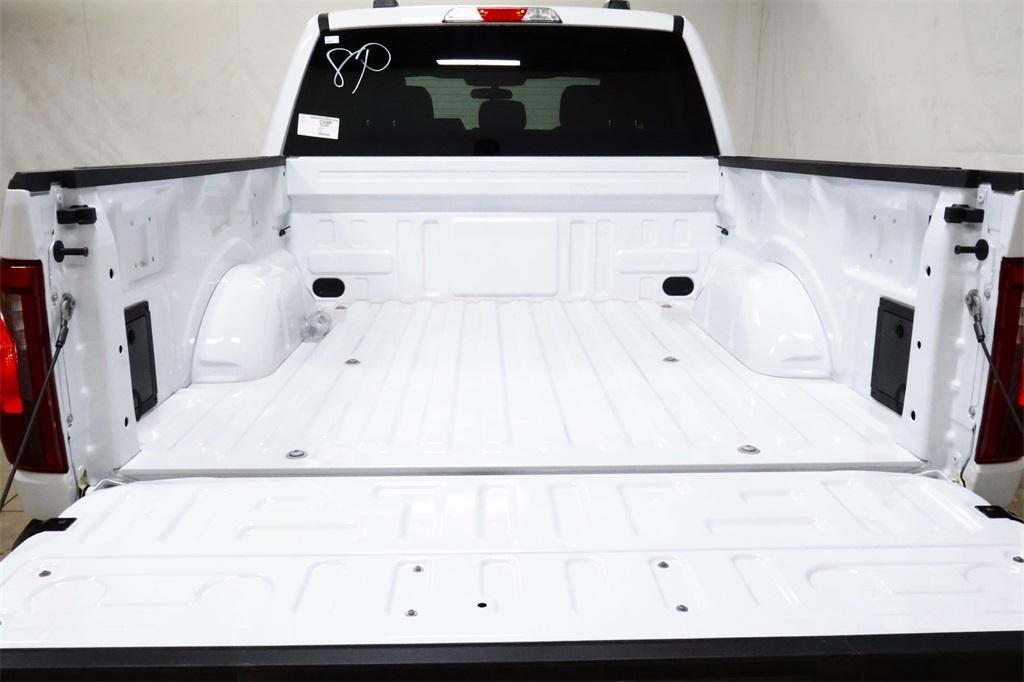 new 2025 Ford F-150 car, priced at $47,620