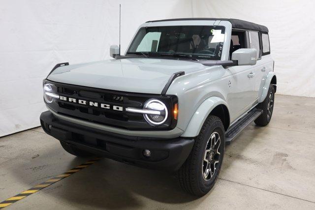 new 2024 Ford Bronco car, priced at $50,735