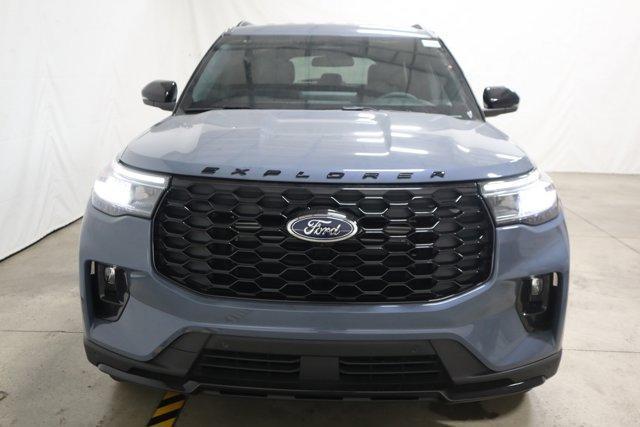 new 2025 Ford Explorer car, priced at $48,350