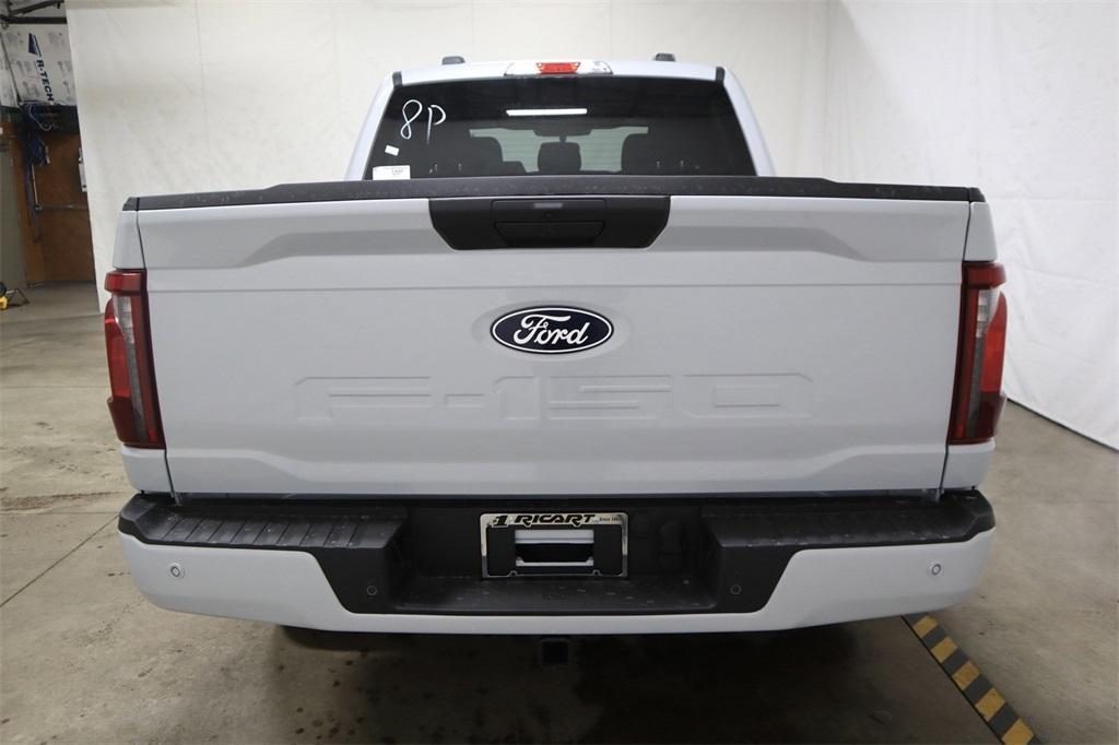 new 2025 Ford F-150 car, priced at $52,130