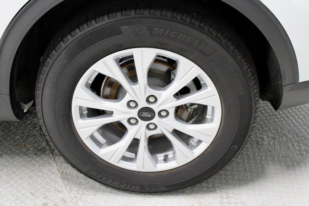 used 2023 Ford Escape car, priced at $20,999