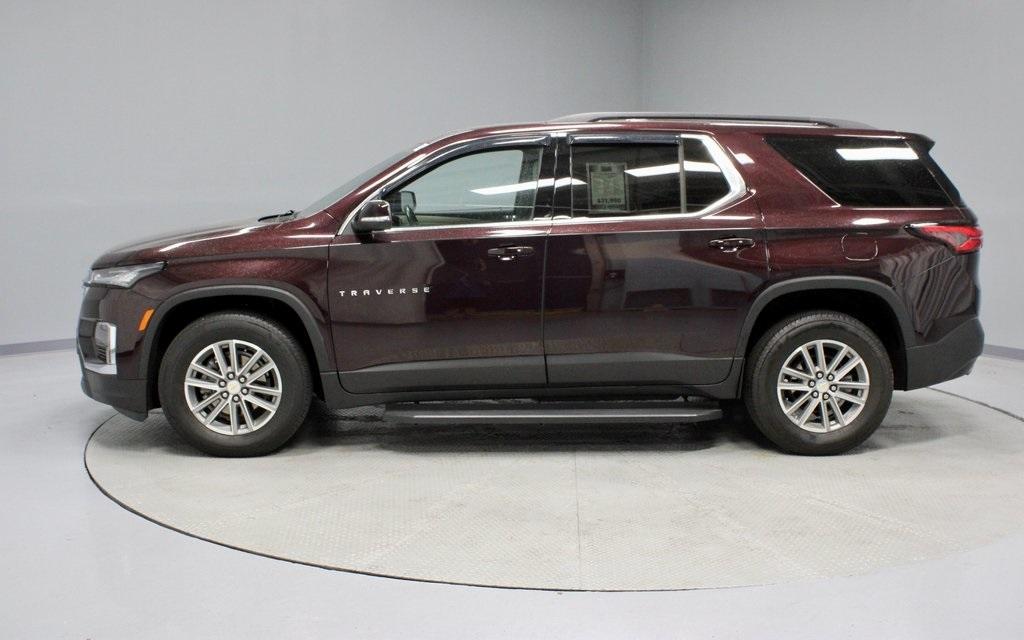 used 2022 Chevrolet Traverse car, priced at $27,999