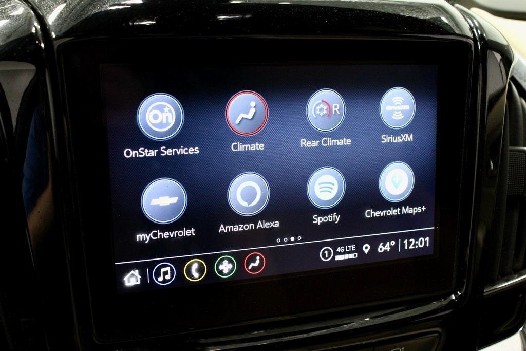 used 2022 Chevrolet Traverse car, priced at $27,999