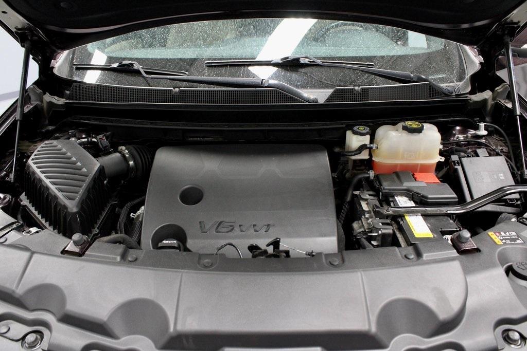 used 2022 Chevrolet Traverse car, priced at $27,999