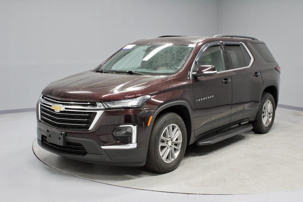 used 2022 Chevrolet Traverse car, priced at $27,999