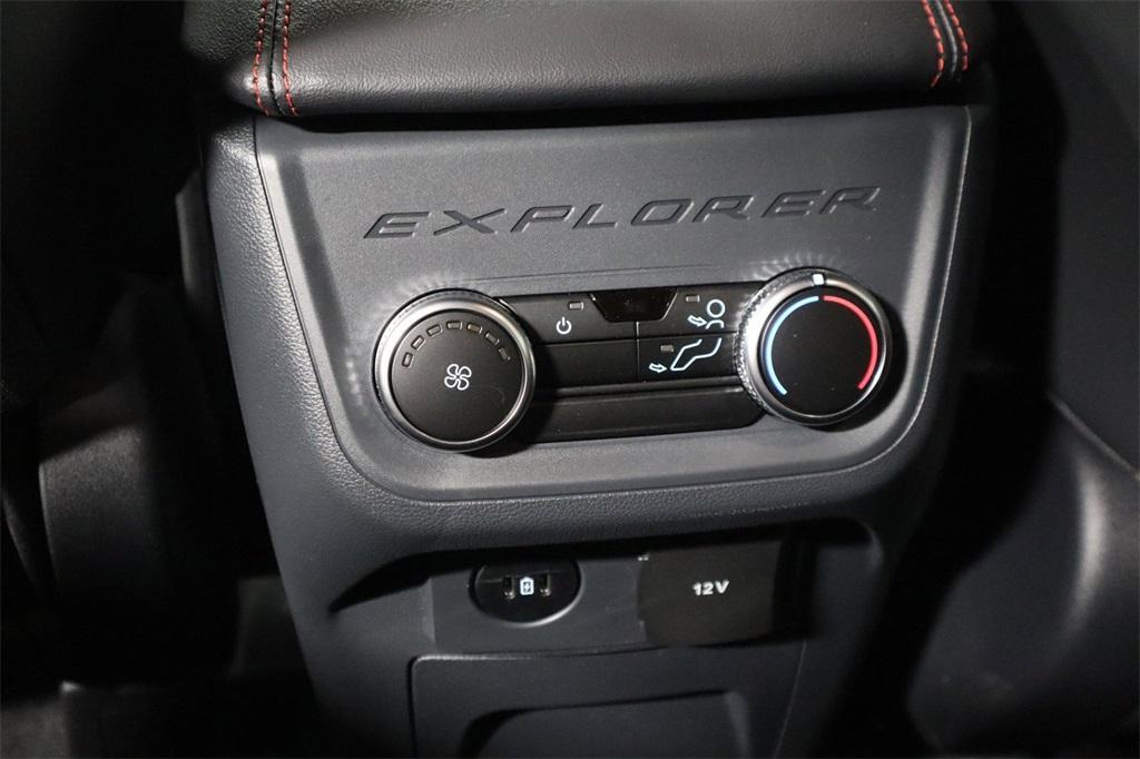 new 2025 Ford Explorer car, priced at $49,105