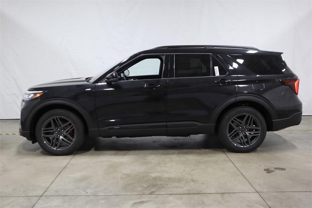 new 2025 Ford Explorer car, priced at $49,105