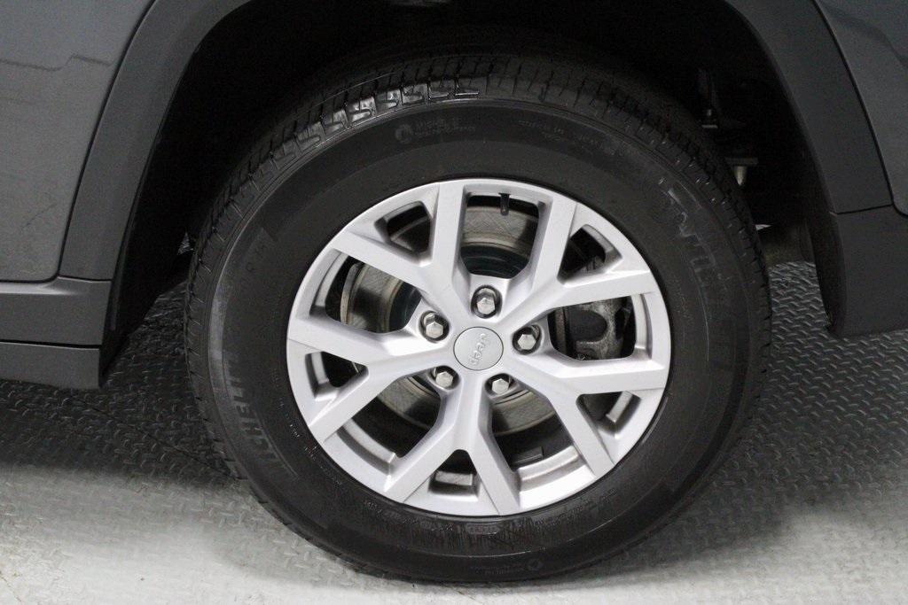 used 2022 Jeep Grand Cherokee L car, priced at $24,778
