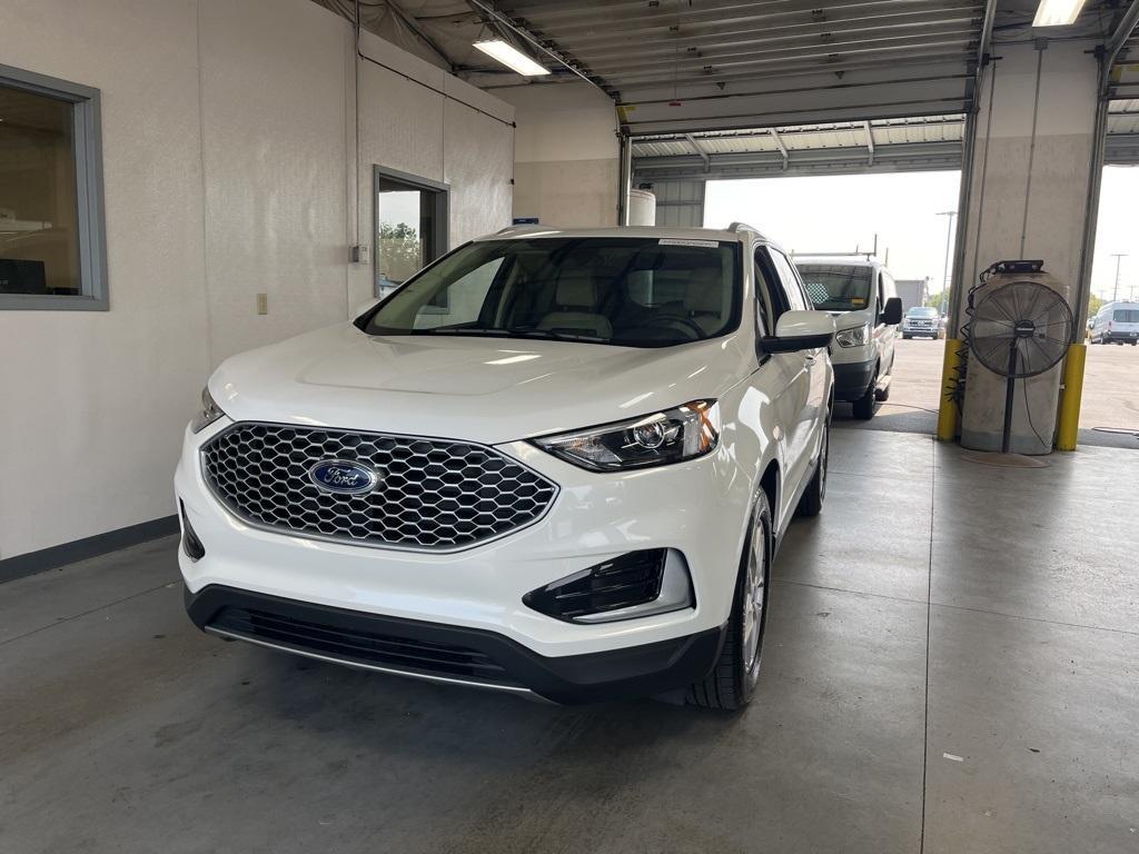 used 2023 Ford Edge car, priced at $27,583