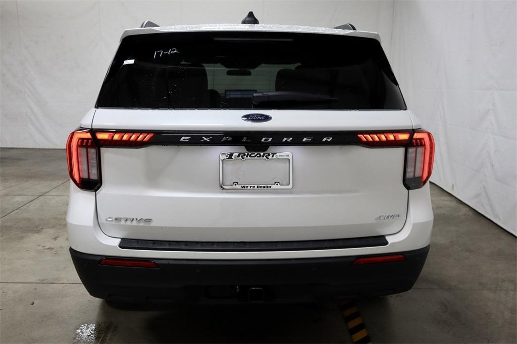 new 2025 Ford Explorer car, priced at $41,890