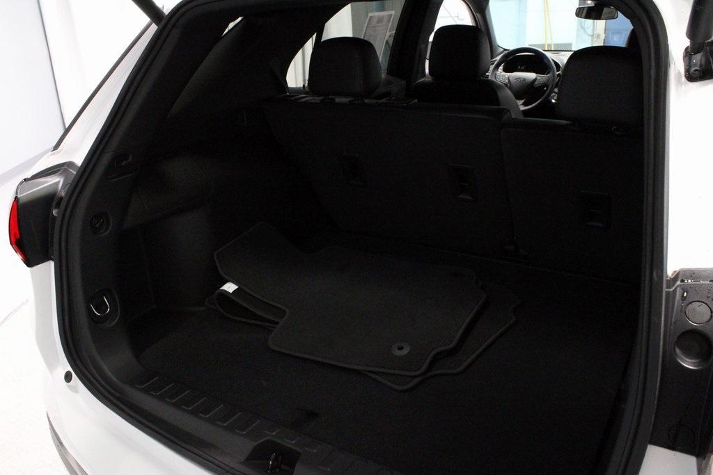 used 2023 Chevrolet Equinox car, priced at $23,002