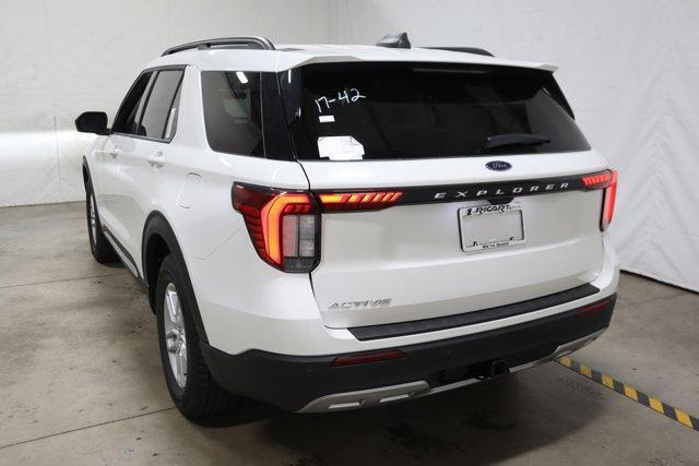 new 2025 Ford Explorer car, priced at $43,205