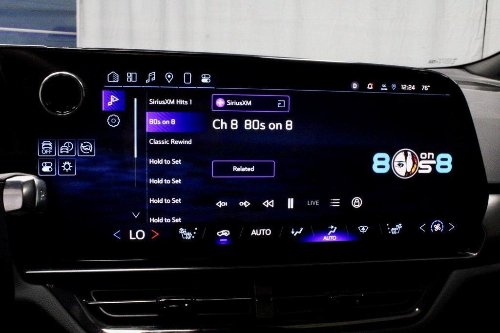 used 2025 Chevrolet Equinox EV car, priced at $28,890